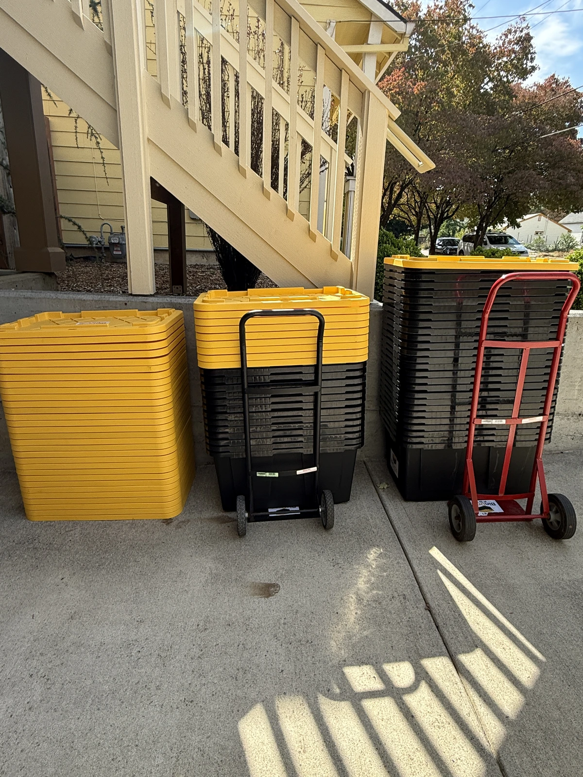 BinDrop PDX reusable moving bins and operational equipment